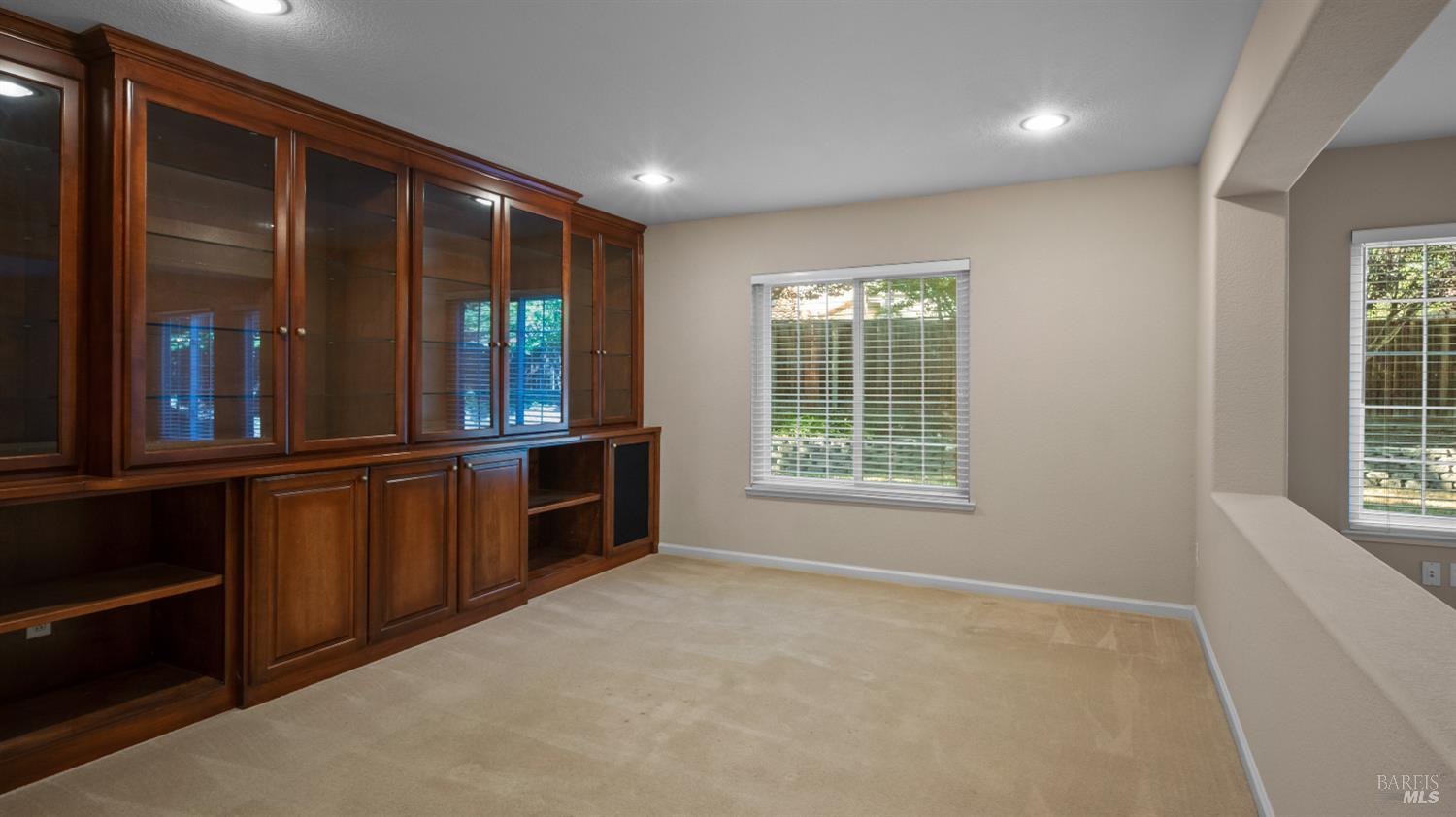 4538 Avondale Circle Fairfield CA 94533