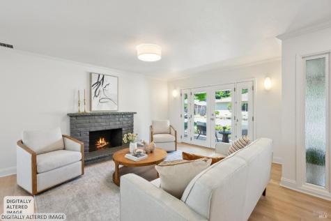 215 Hemlock Drive Healdsburg CA 95448
