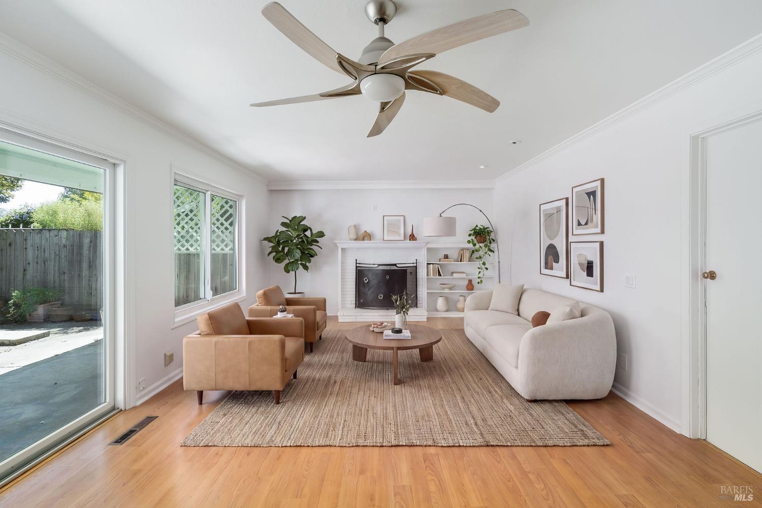 1925 Birch Avenue St. Helena CA 94574
