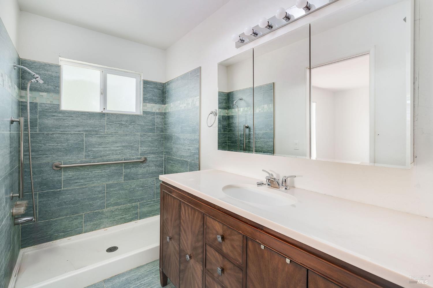 1925 Birch Avenue St. Helena CA 94574