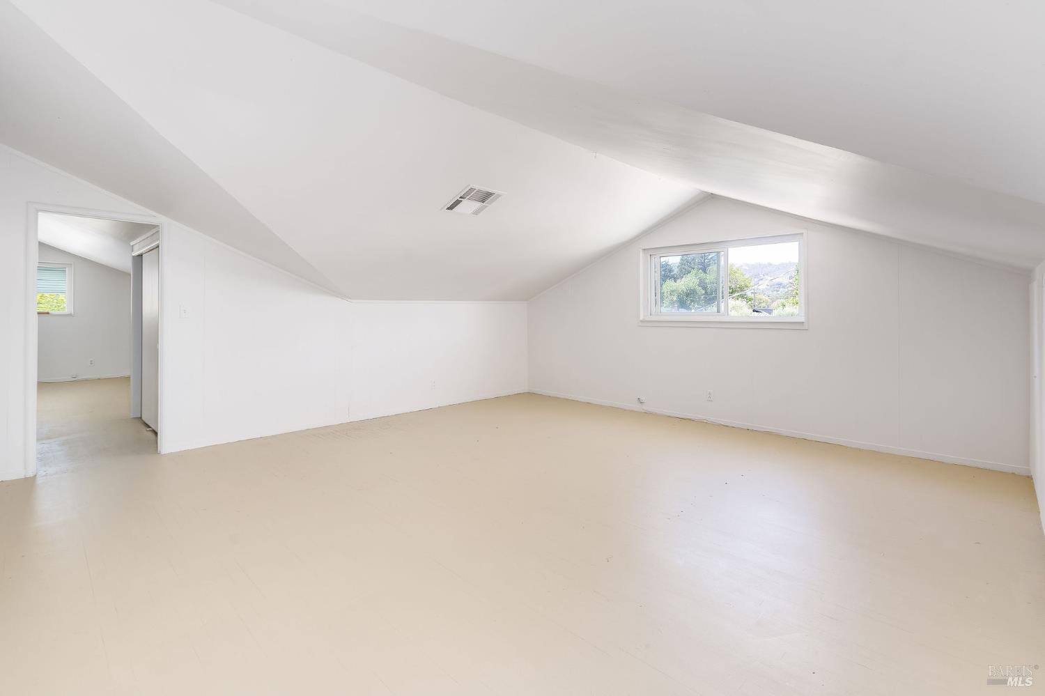 1925 Birch Avenue St. Helena CA 94574