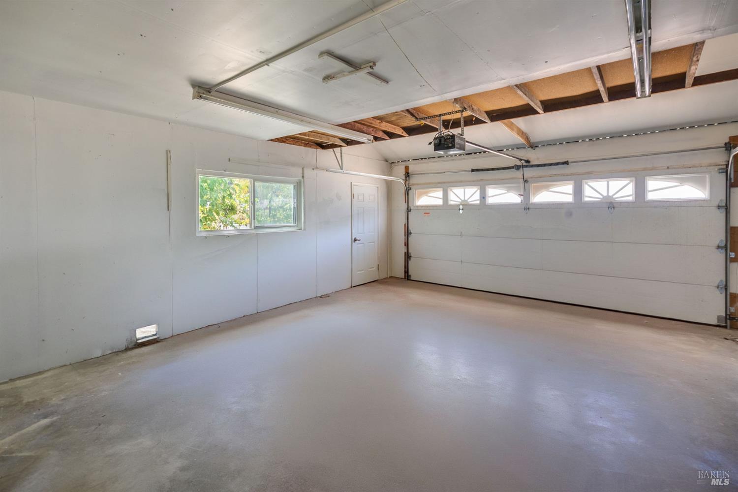 1925 Birch Avenue St. Helena CA 94574