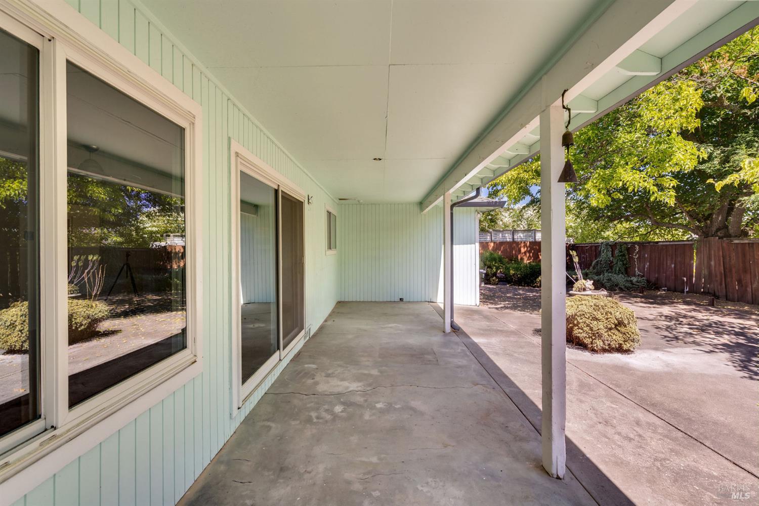 1925 Birch Avenue St. Helena CA 94574