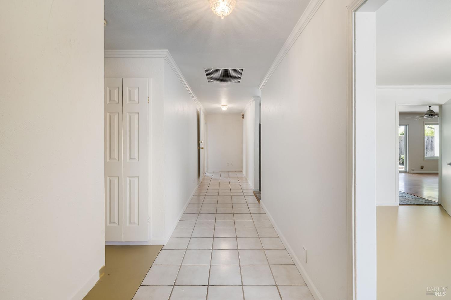 1925 Birch Avenue St. Helena CA 94574