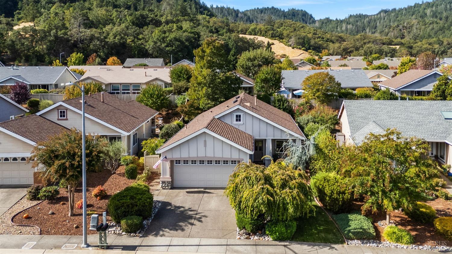 217 Creekside Street Cloverdale CA 95425