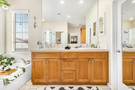 2167 Linwood Avenue Santa Rosa CA 95404