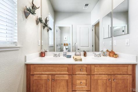 2167 Linwood Avenue Santa Rosa CA 95404