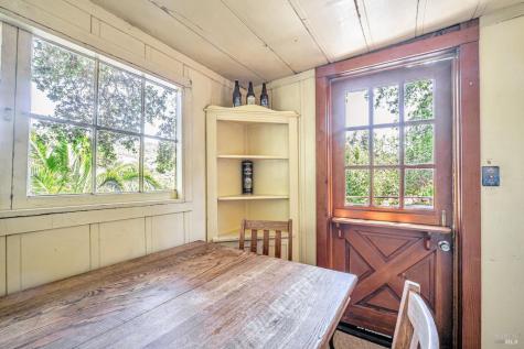 1561 S Fitch Mountain Road Healdsburg CA 95448