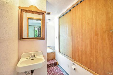 1561 S Fitch Mountain Road Healdsburg CA 95448