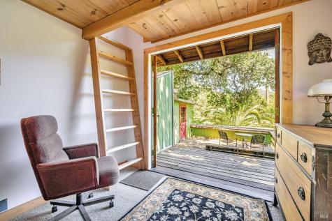 1561 S Fitch Mountain Road Healdsburg CA 95448