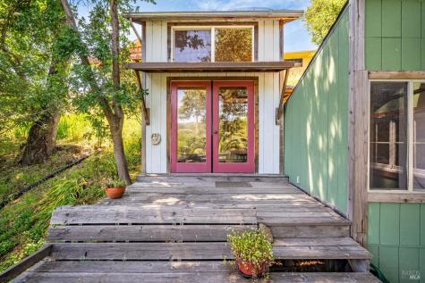1561 S Fitch Mountain Road Healdsburg CA 95448