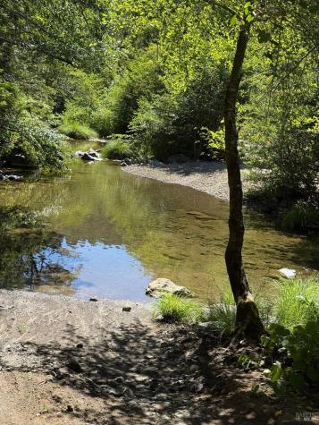 8950-8890 Mill Creek Road Healdsburg CA 95448
