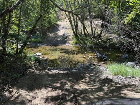 8950-8890 Mill Creek Road Healdsburg CA 95448