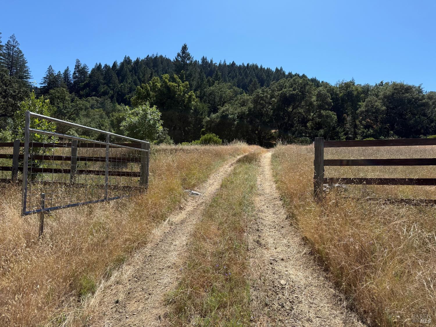 8950-8890 Mill Creek Road Healdsburg CA 95448