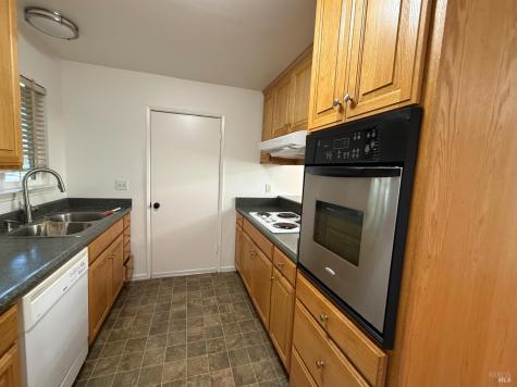 2553 Cactus Avenue Santa Rosa CA 95405
