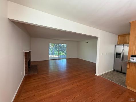 2553 Cactus Avenue Santa Rosa CA 95405