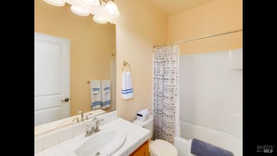 2490 Van Patter Drive Santa Rosa CA 95403