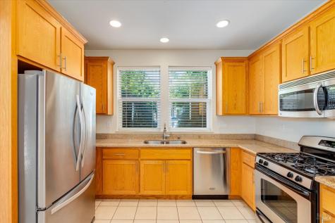 2490 Van Patter Drive Santa Rosa CA 95403