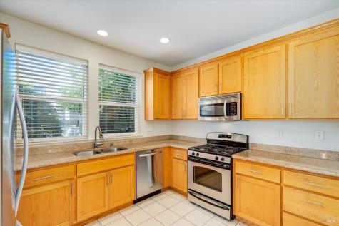 2490 Van Patter Drive Santa Rosa CA 95403