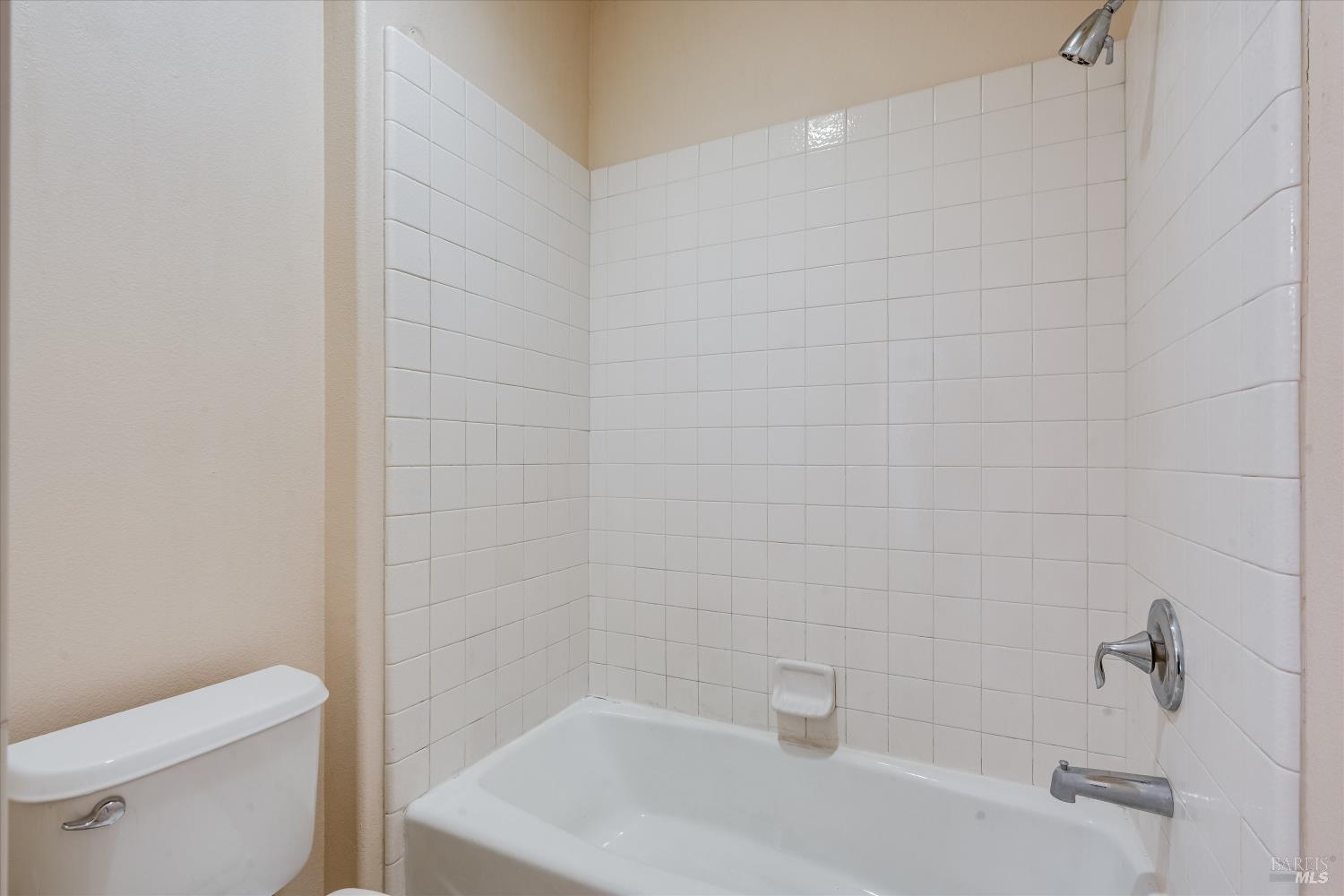 2490 Van Patter Drive Santa Rosa CA 95403