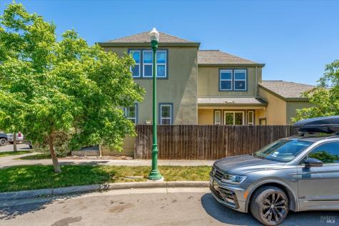 2490 Van Patter Drive Santa Rosa CA 95403