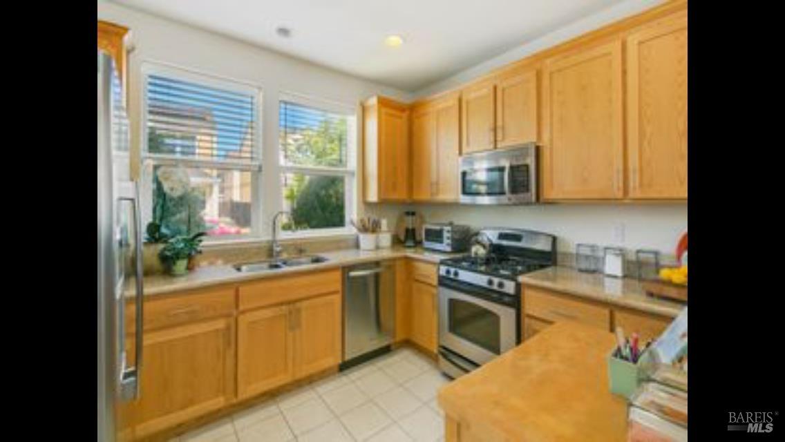 2490 Van Patter Drive Santa Rosa CA 95403