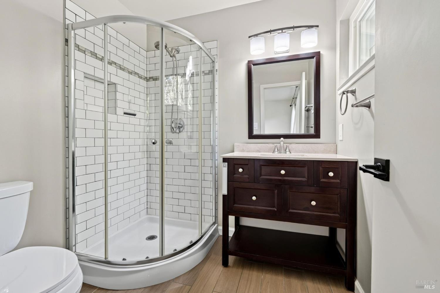 15 Betty Lane Novato CA 94947