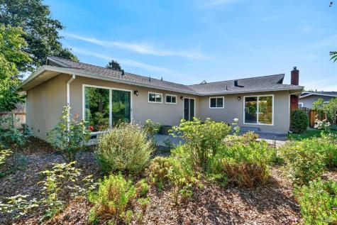 15 Betty Lane Novato CA 94947