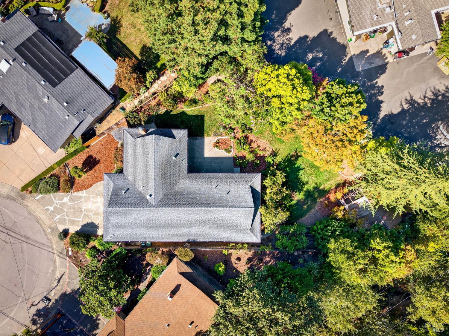 15 Betty Lane Novato CA 94947