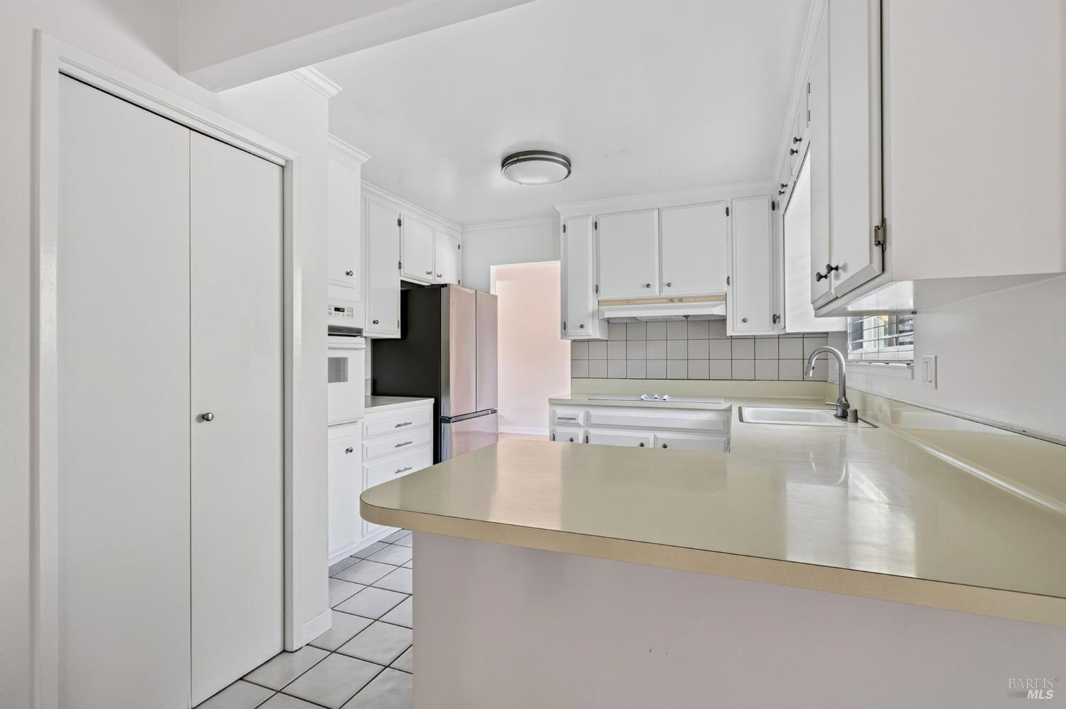 15 Betty Lane Novato CA 94947