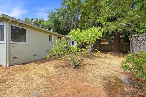 1120 Clayton Court Novato CA 94945
