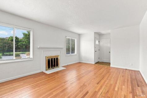 1120 Clayton Court Novato CA 94945