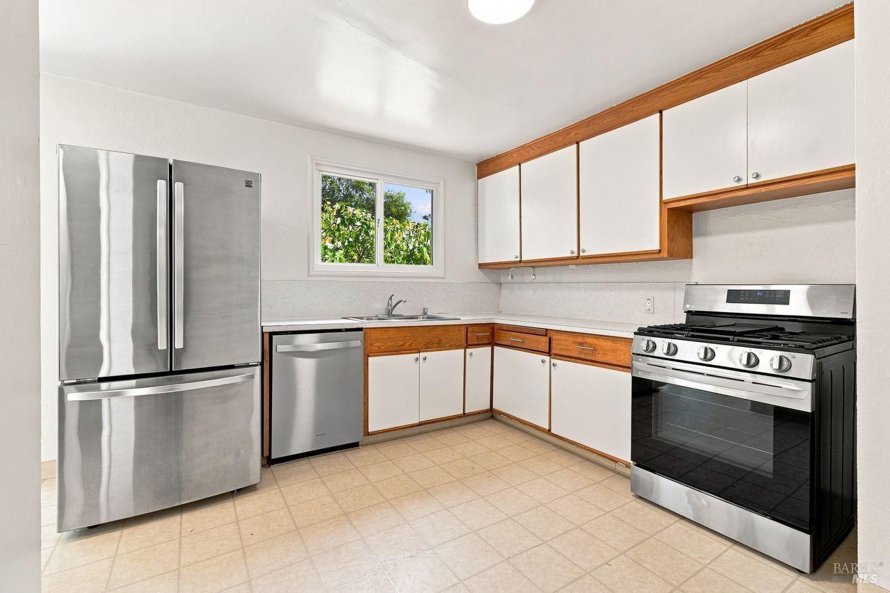 1120 Clayton Court Novato CA 94945
