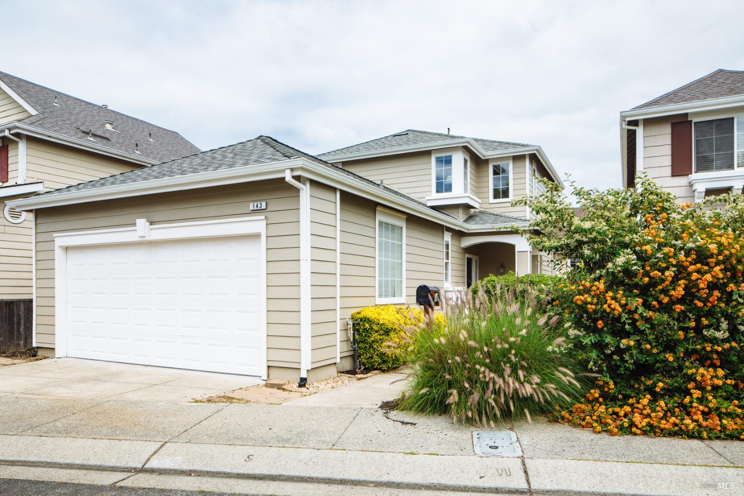 143 Mcnear Circle Petaluma CA 94952