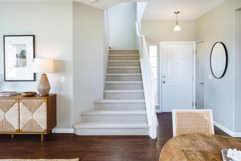 143 Mcnear Circle Petaluma CA 94952