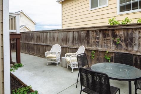 143 Mcnear Circle Petaluma CA 94952