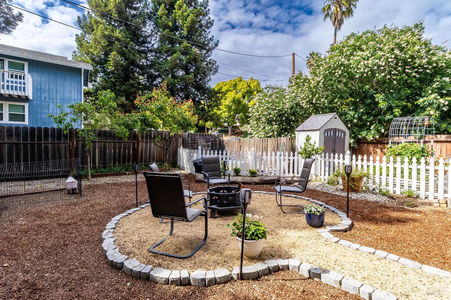 470 E O Street Benicia CA 94510