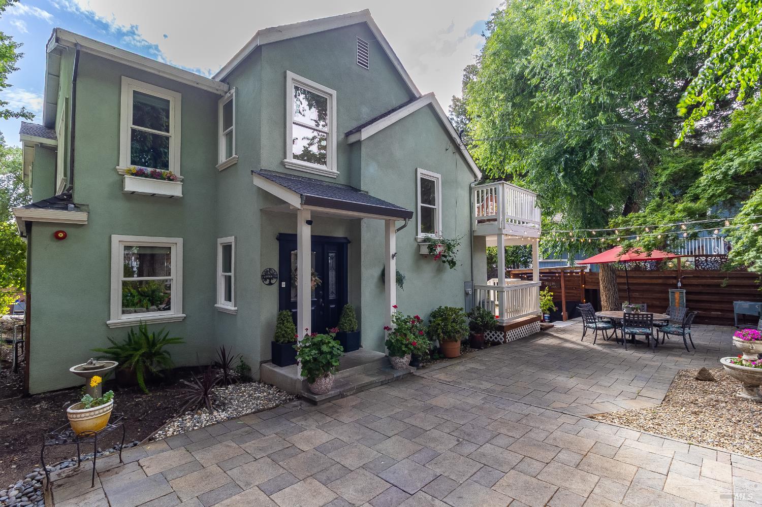 470 E O Street Benicia CA 94510