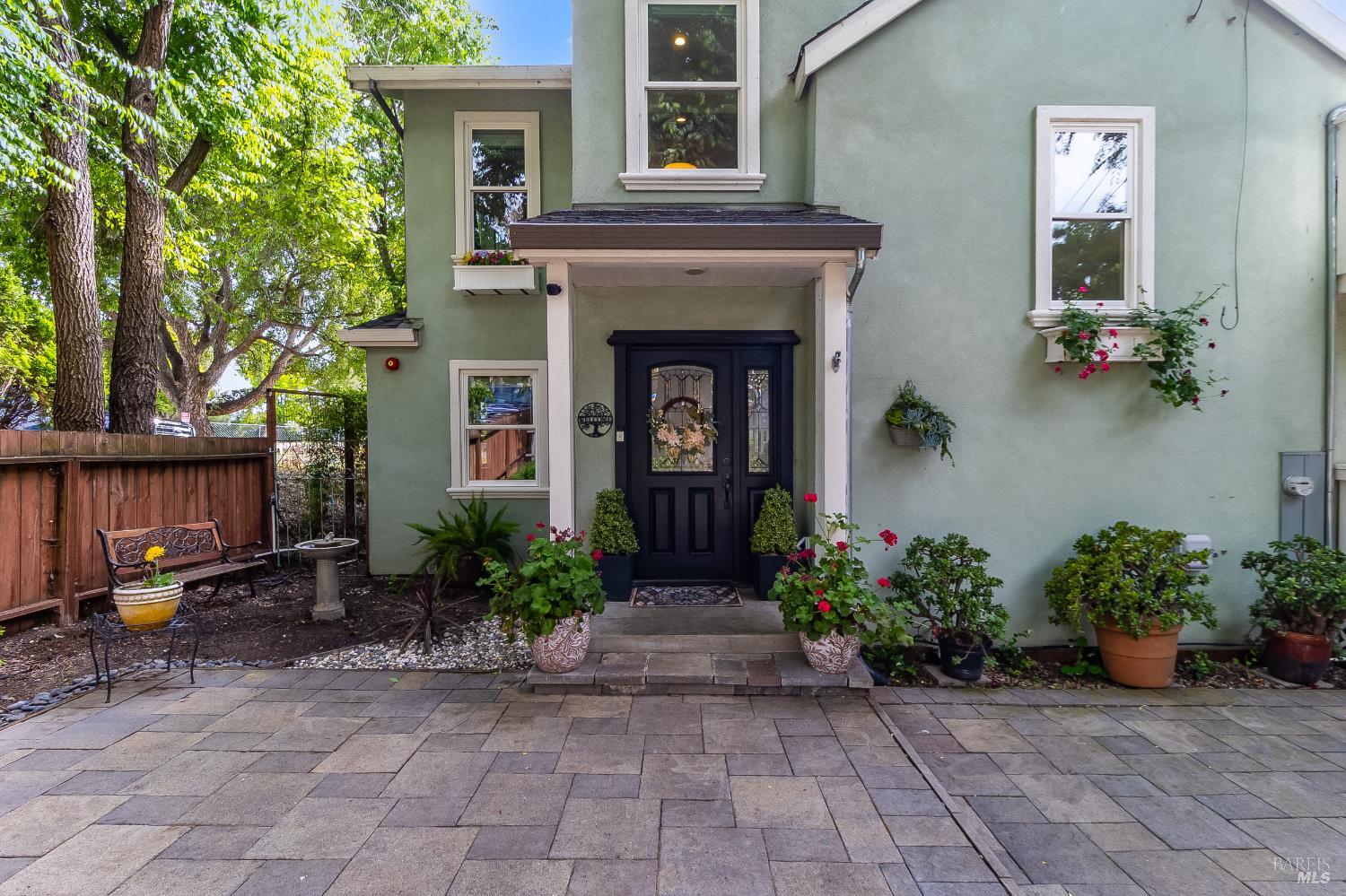 470 E O Street Benicia CA 94510