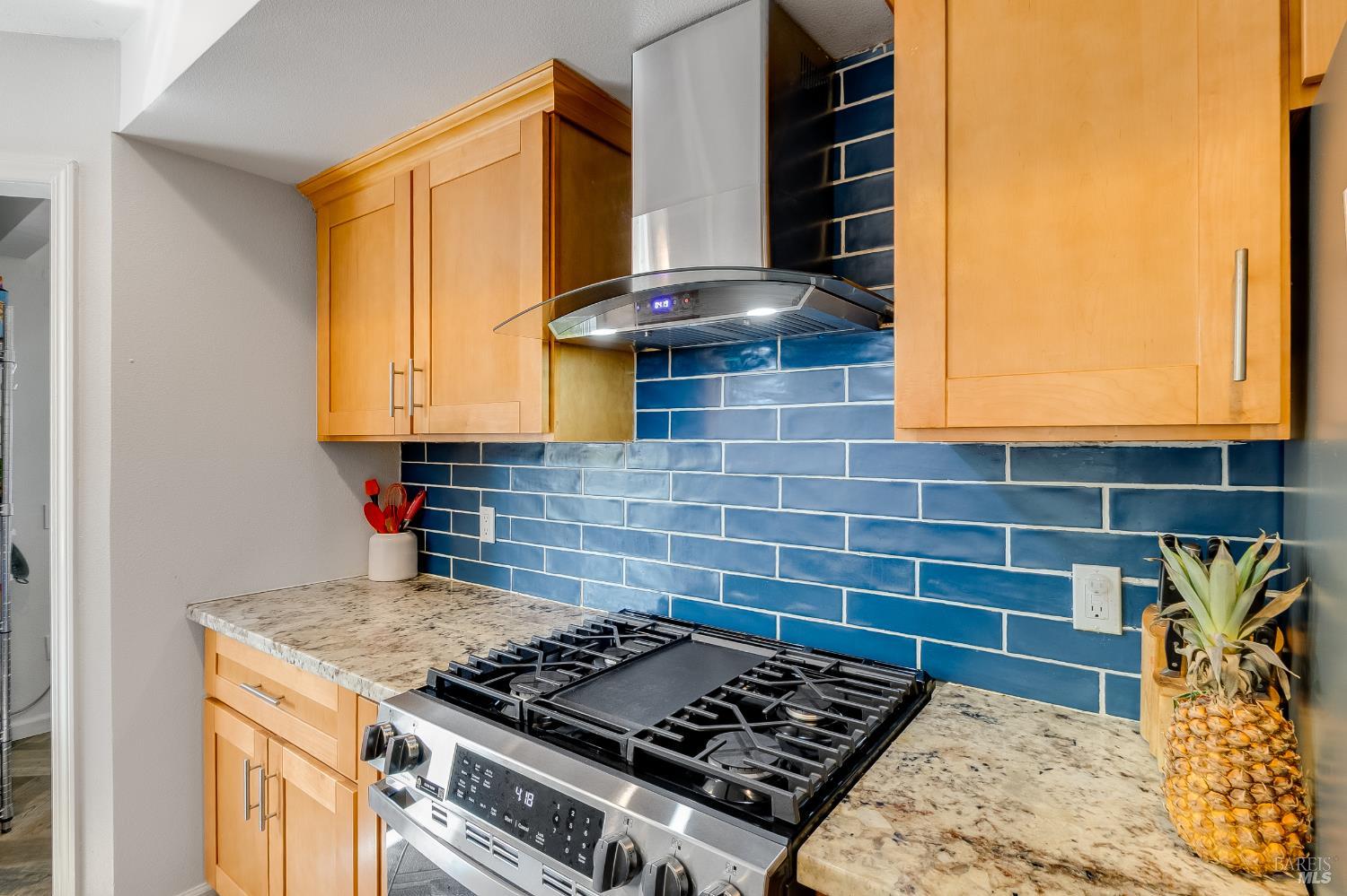 470 E O Street Benicia CA 94510