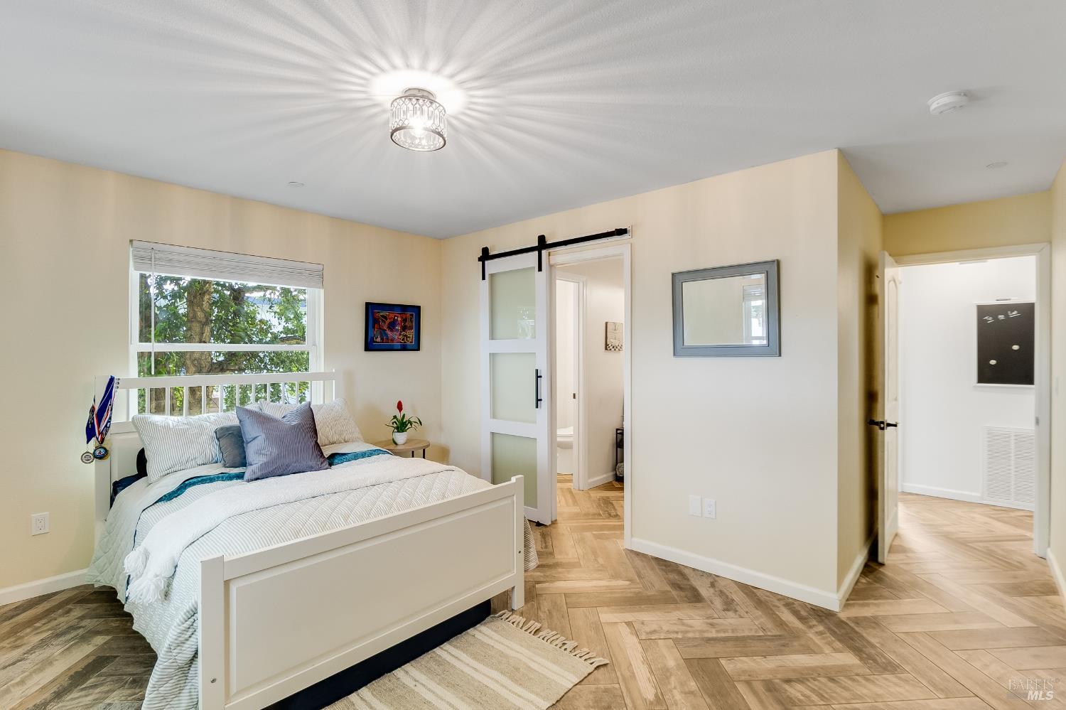 470 E O Street Benicia CA 94510