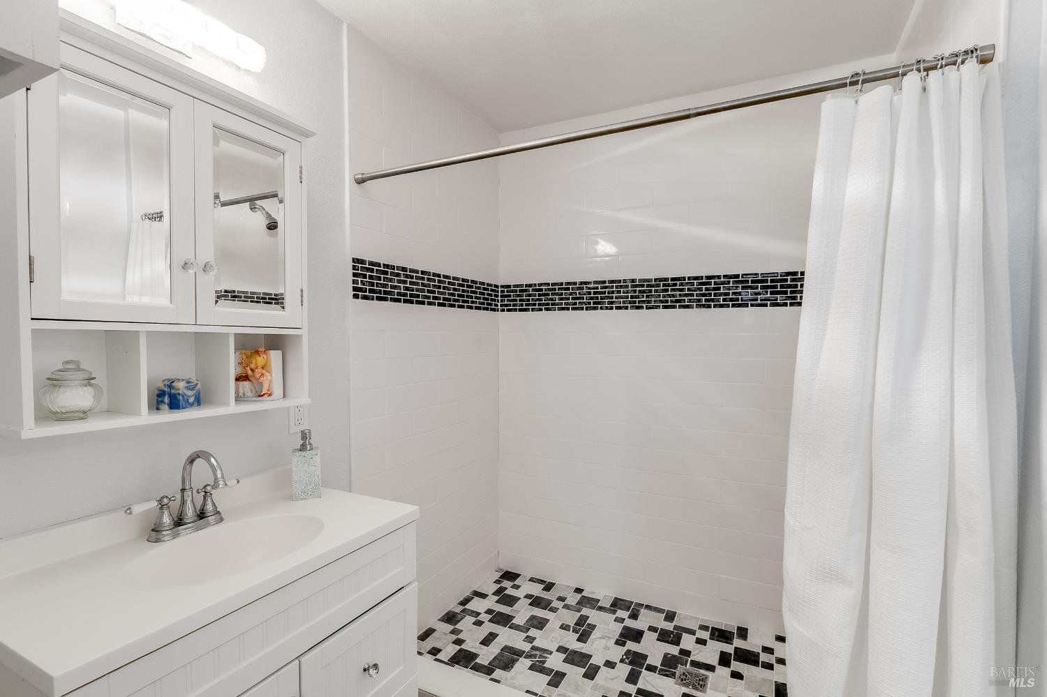 470 E O Street Benicia CA 94510