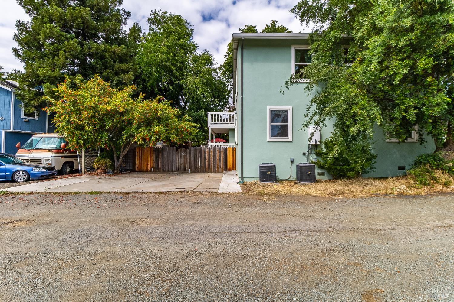 470 E O Street Benicia CA 94510