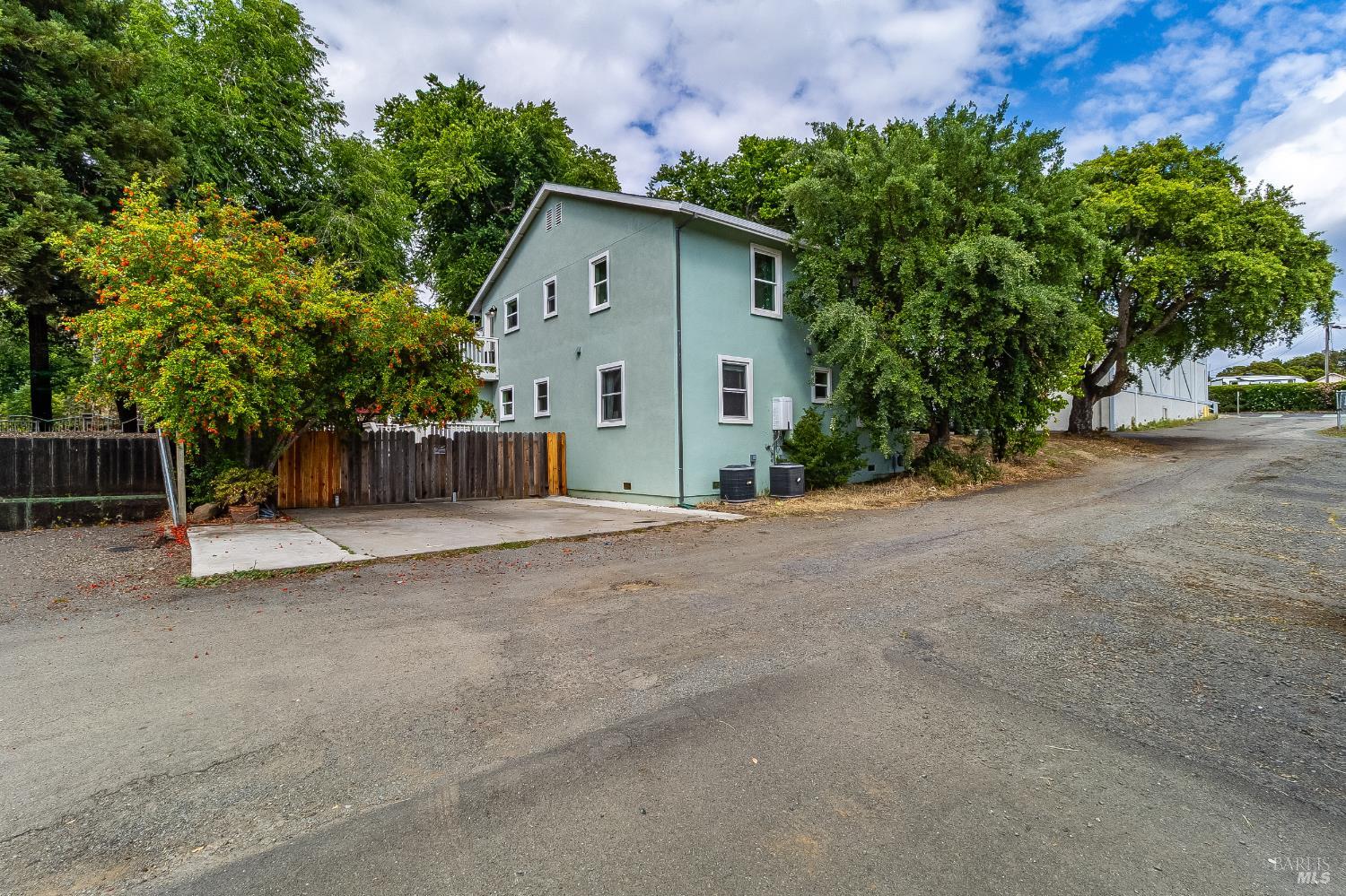 470 E O Street Benicia CA 94510