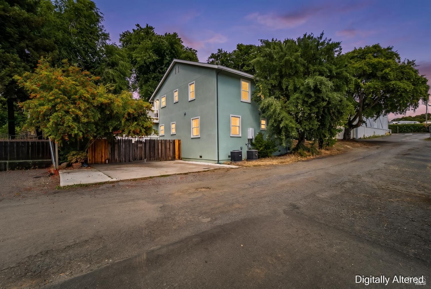 470 E O Street Benicia CA 94510