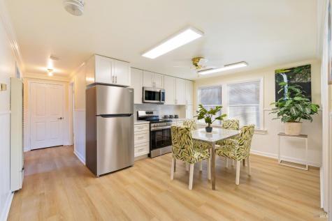 472 5th Street W Sonoma CA 95476