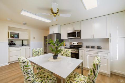 472 5th Street W Sonoma CA 95476