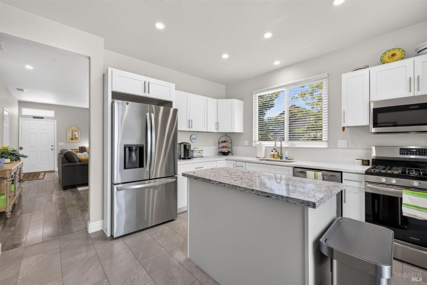 2589 Zircon Place Santa Rosa CA 95404