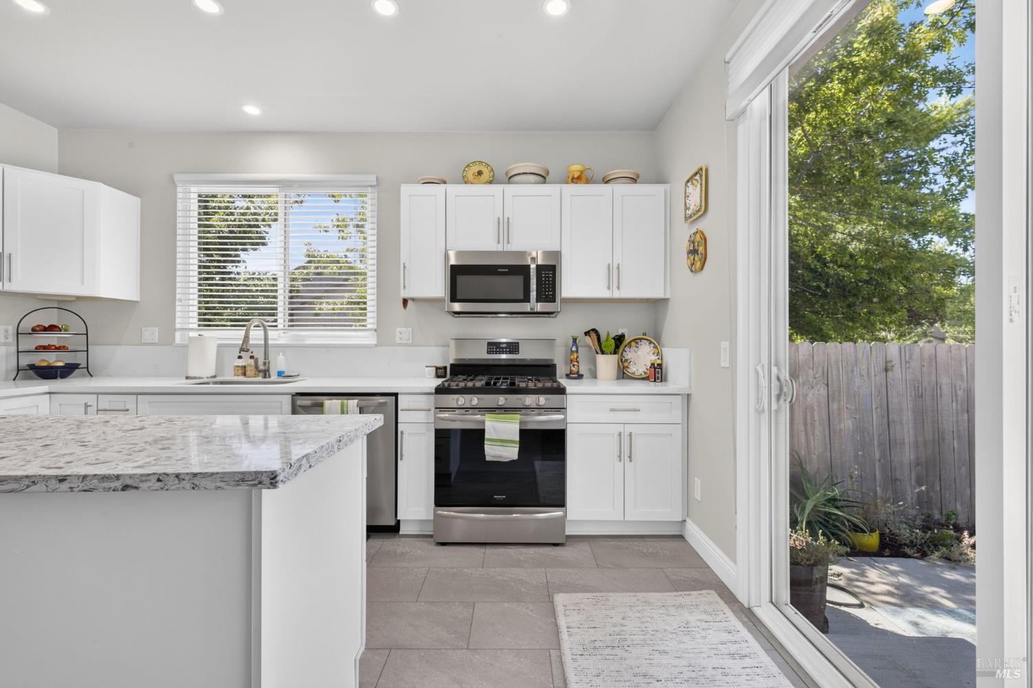 2589 Zircon Place Santa Rosa CA 95404