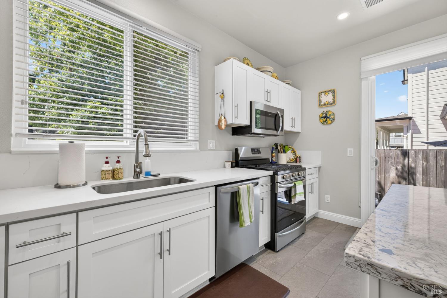 2589 Zircon Place Santa Rosa CA 95404